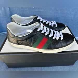 Authentic Men’s Gucci GG Stripe Leather Sneakers